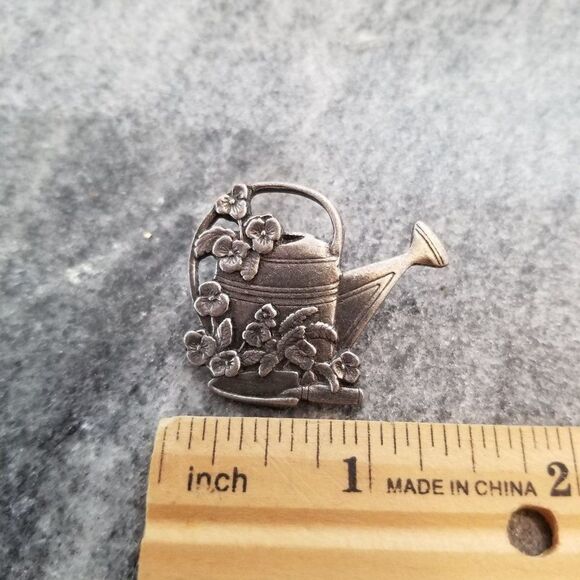 Vintage Birds and Bloom Watering Can and Flowers Brooch Lapel Pin - Picture 5 of 6